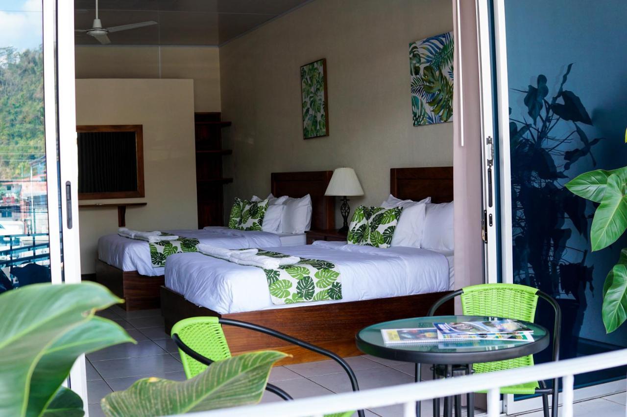 Hôtel Puerta Del Cielo Quepos Extérieur photo